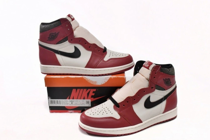 Bmlin OG Found Retro 1 and DZ5485-612 Chicago Jordan High Lost 0820